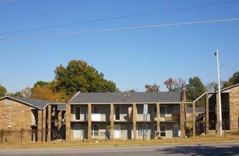 Alcy Garden Apartments in Memphis, TN - Foto de edificio - Primary Photo