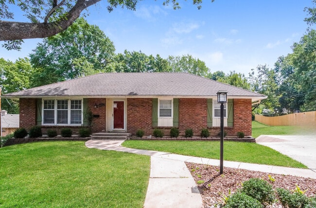 property at 15001 E 39 Terrace S