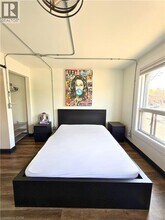 1129 Main St E in Hamilton, ON - Building Photo - Building Photo