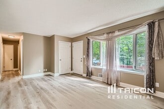 4512 Montgomery Rd in Mound, MN - Building Photo - Building Photo