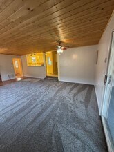 5042 US Hwy 89 S in Livingston, MT - Building Photo - Building Photo