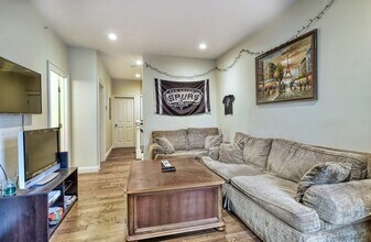 7 Loring St in Boston, MA - Building Photo - Building Photo