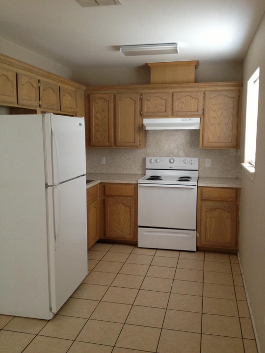 606 San Antonio Ave-Unit -Apt 7 in Mission, TX - Building Photo