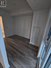 230 Simcoe St in Toronto, ON - Building Photo - Building Photo