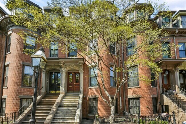 property at 97 Appleton St