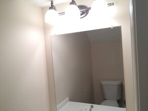 365 Deputy Ln in Newport News, VA - Building Photo - Building Photo