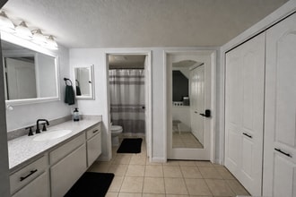 3597 W Greentree Cir in Anaheim, CA - Building Photo - Building Photo