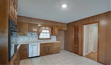 11207 Crestfield Dr SE in Huntsville, AL - Building Photo - Building Photo