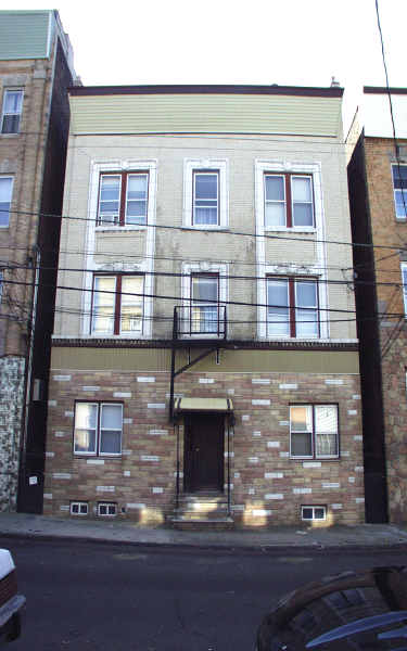 72 Nichols St in Newark, NJ - Building Photo - Building Photo