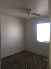 191 W State St, Unit #4 in El Centro, CA - Building Photo - Building Photo