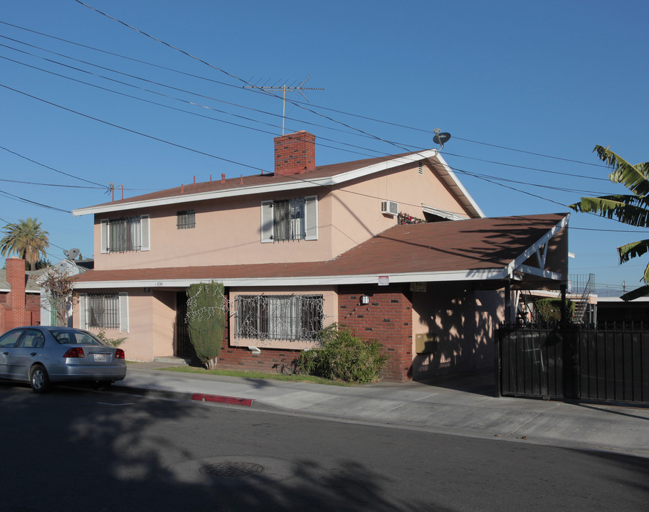 3829 E 60th St in Huntington Park, CA - Building Photo