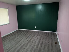 9624 Pepperidge Dr in Indianapolis, IN - Foto de edificio - Building Photo