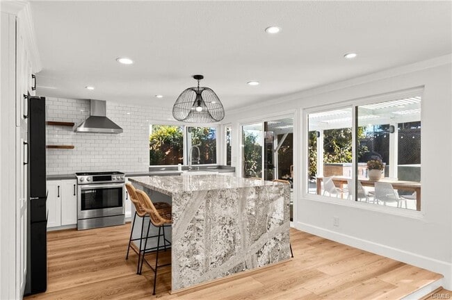 25392 Neptune Dr in Dana Point, CA - Building Photo - Building Photo