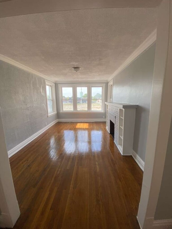 property at 5960 W Roosevelt Rd