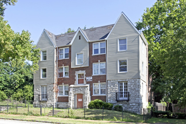 Cates Park Apartments