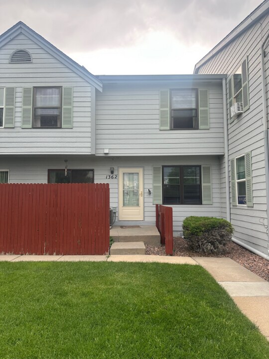 1362 Firefly Cir in Colorado Springs, CO - Building Photo