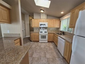 4545 Big Eagle Ln in Redding, CA - Building Photo - Building Photo