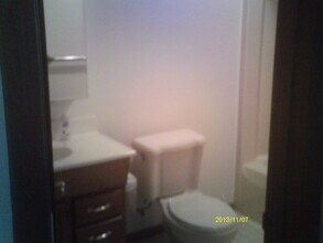 122 Hurst Dr, Unit 38 in Belle Vernon, PA - Building Photo - Building Photo