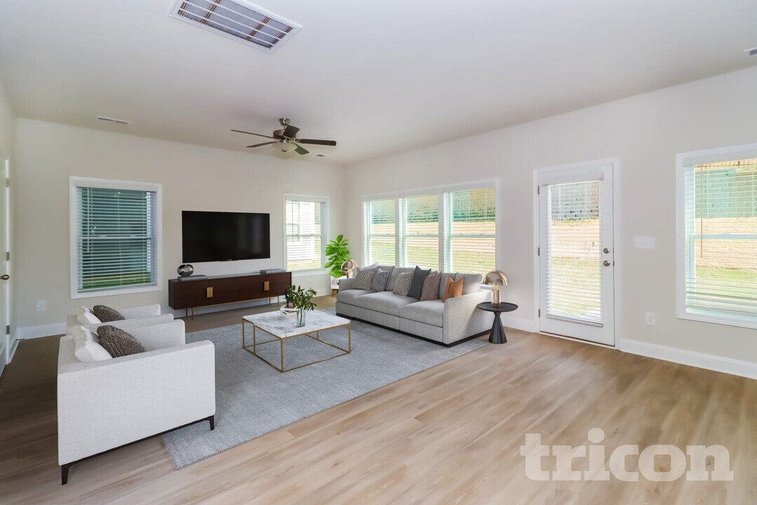 116 Queenshall Rd in Mooresville, NC - Building Photo