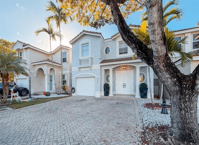 4832 NW 107th Pl in Doral, FL - Building Photo - Building Photo