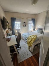 24 Sunset Rd, Unit 2 in Somerville, MA - Building Photo - Building Photo