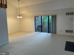 709 Mountainview Dr in Chesterbrook, PA - Building Photo - Building Photo