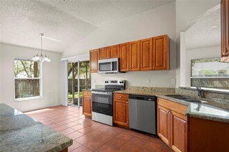 11829 Kestrel Dr in New Port Richey, FL - Building Photo - Building Photo