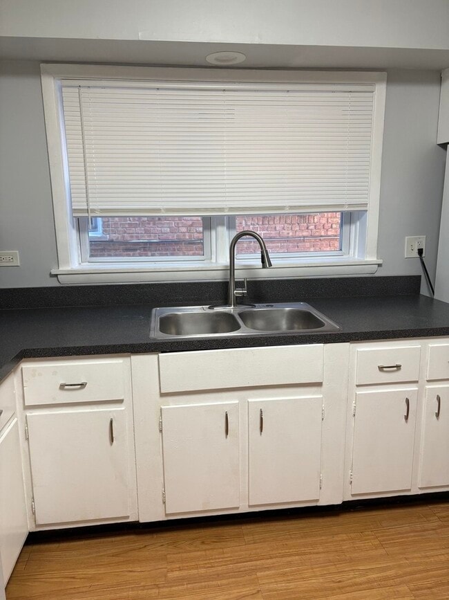 16 W Terrace St in Villa Park, IL - Building Photo - Building Photo