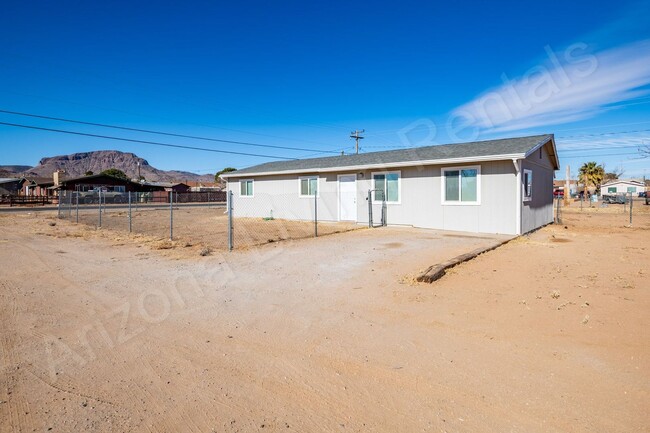 2615 Devlin Ave in Kingman, AZ - Building Photo - Building Photo