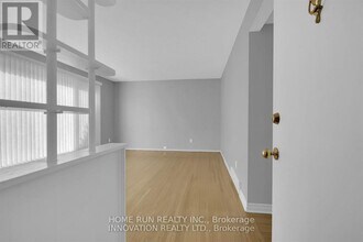 859 Tavistock Rd in Ottawa, ON - Building Photo - Building Photo