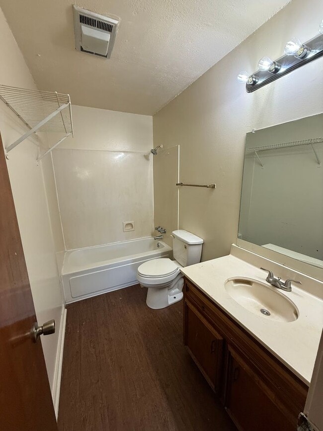 8216 Governor Dr in Baton Rouge, LA - Building Photo - Building Photo