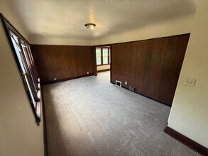 1817-1819-1819 N 36th St in Milwaukee, WI - Foto de edificio - Building Photo