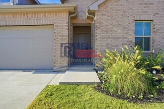 1956 Preakness Dr in Granbury, TX - Building Photo - Building Photo