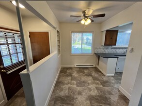 303 N Bowdish Rd, Unit 1 in Spokane Valley, WA - Foto de edificio - Building Photo