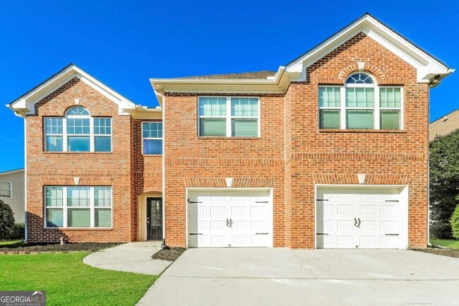 property at 5521 Village Trace