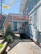 1030 N Garden St in Bellingham, WA - Building Photo - Building Photo