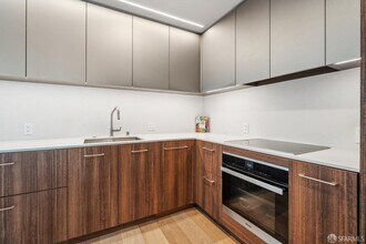 280 Spear St in San Francisco, CA - Building Photo - Building Photo