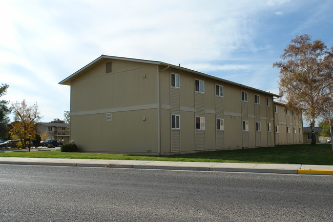 West Alameda in Ontario, OR - Building Photo - Building Photo