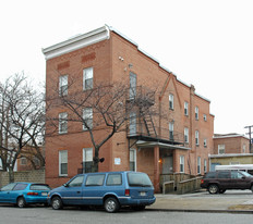 761 W Hamburg St Apartments