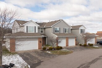 Rivertown Place Condominiums in Wyoming, MI - Building Photo - Building Photo