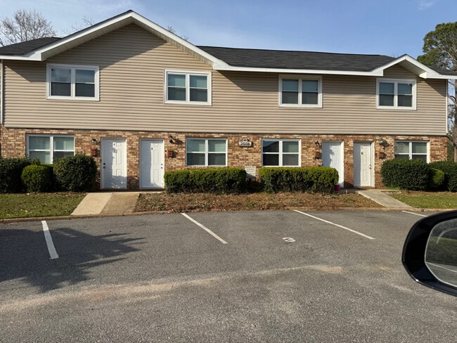 property at 2508 Redwood Ct