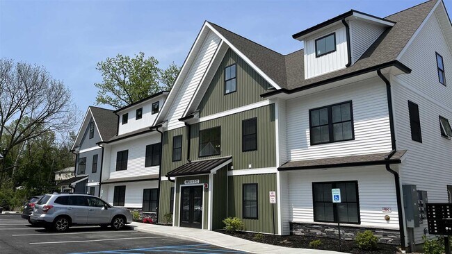 1895 South Rd in Wappingers Falls, NY - Building Photo - Building Photo