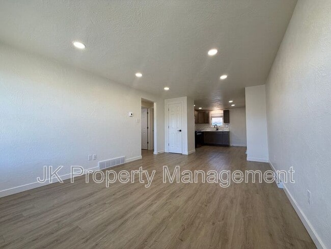 2004 6th St NE in Great Falls, MT - Building Photo - Building Photo