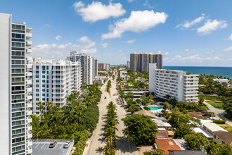 Sapphire Condos in Fort Lauderdale, FL - Building Photo - Building Photo