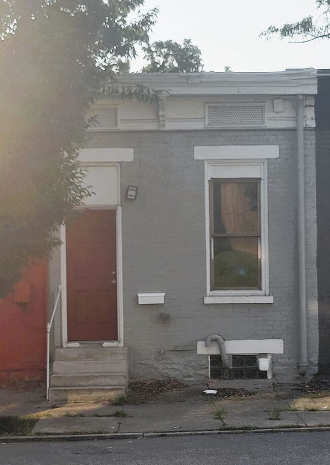 property at 660 State St