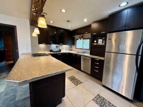 5810 US 30 in The Dalles, OR - Building Photo - Building Photo