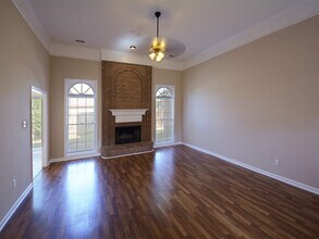 489 Sanga Cir E in Memphis, TN - Building Photo - Building Photo