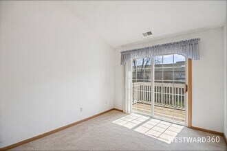 2511 Sheehan Dr in Naperville, IL - Building Photo - Building Photo