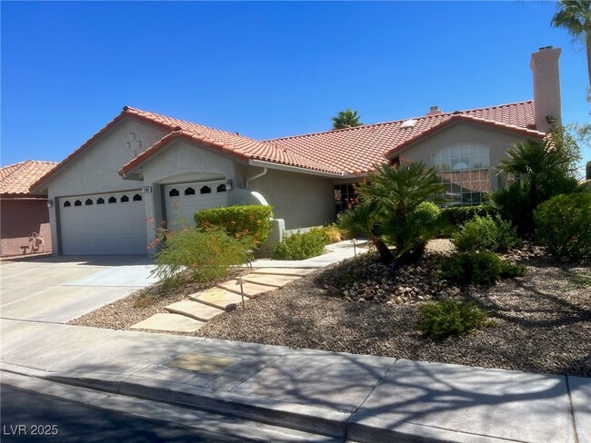 2408 Sunset Beach Ln in Las Vegas, NV - Building Photo - Building Photo