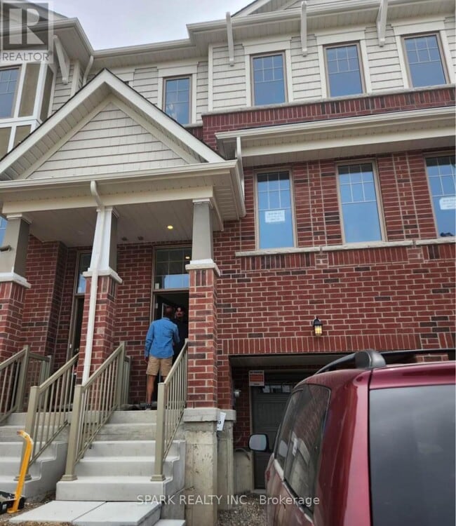 property at 389-389 Conklin Rd